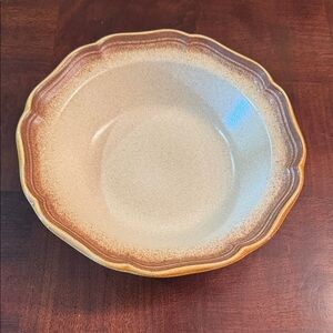 Mikasa Whole Wheat Round Vegetable Serving Bowl 9 3/4" E8000